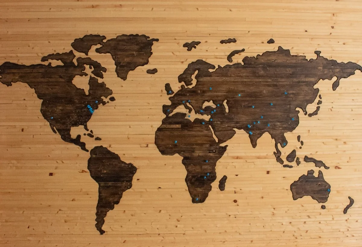 HousePlus global wholesale markets - Africa, Southeast Asia, and Europe